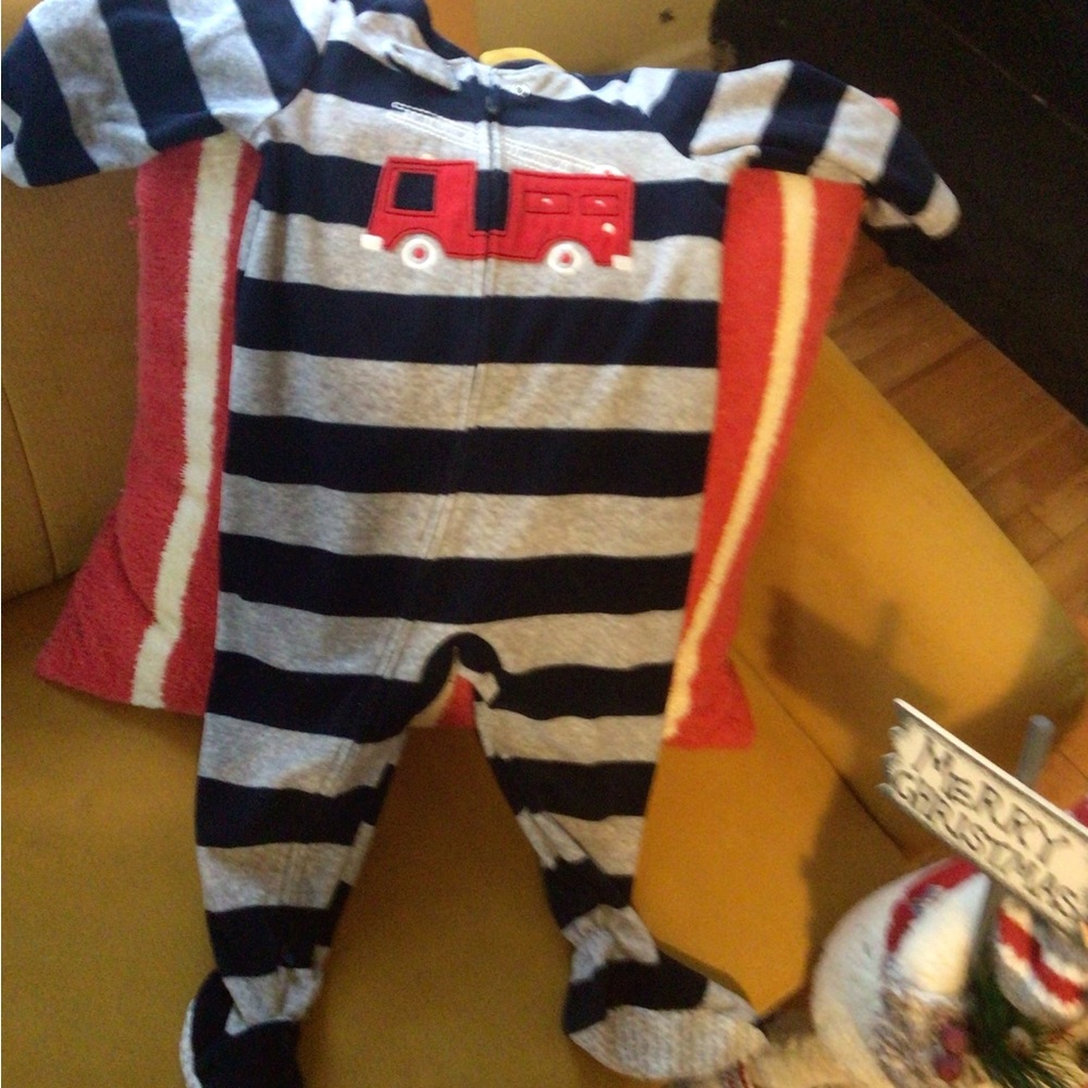 Carters - Picture 6 of 7